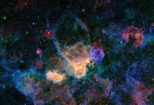 カシオペア座の方向に広がる星雲